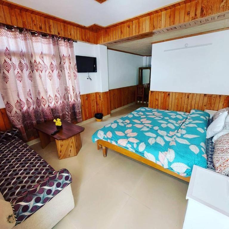 Hotel O Home Tirthan Crest Hostel & Homestay In Jibbi Banjār Exteriör bild
